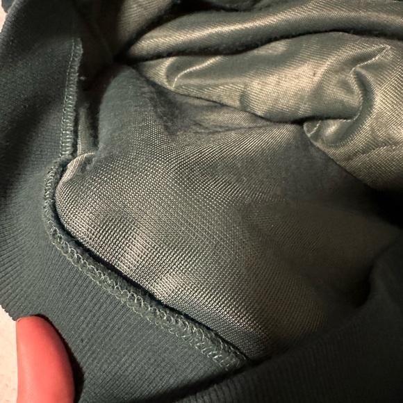 DARK GREEN FURRY URBAN OUTFITTERS LARGE HOODIE - Picture 4 of 5